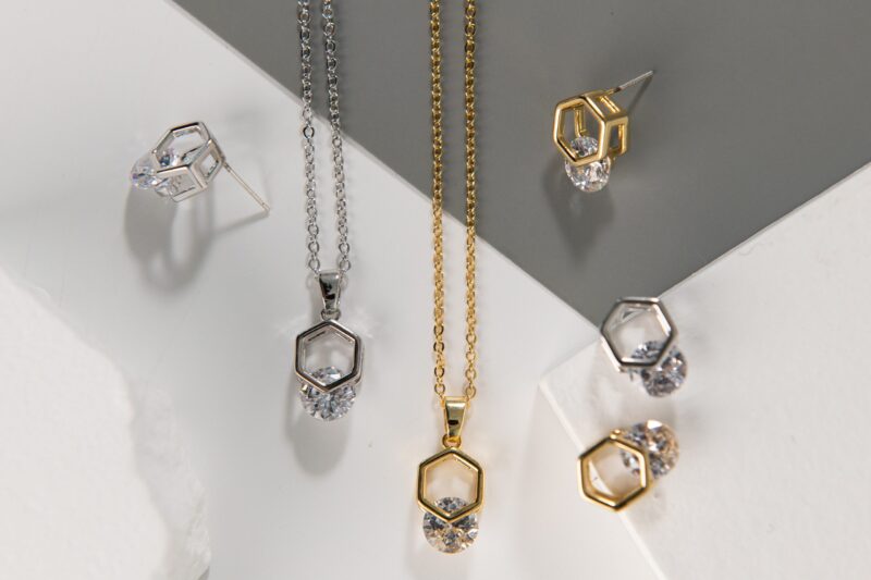 큐빅 hexagon 쉐입 setKCJ 8434 scaled e1750406595633