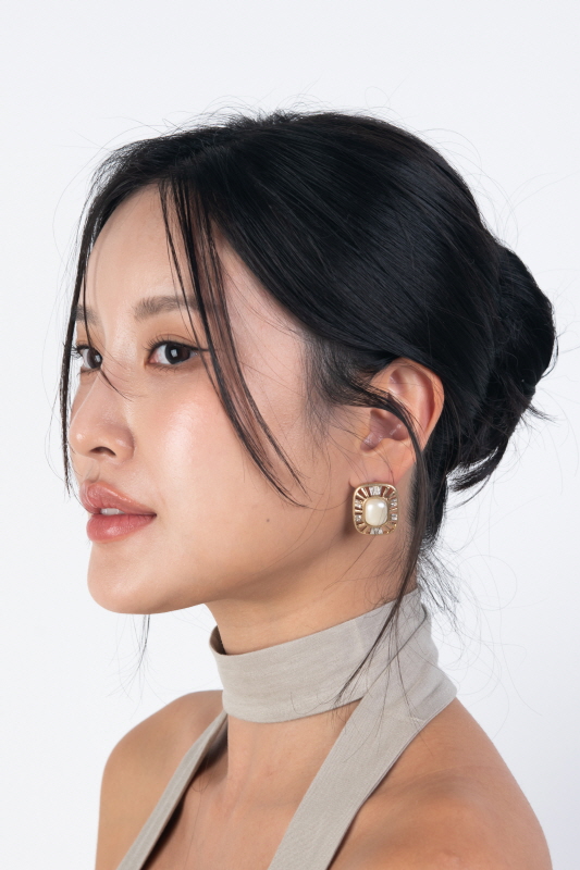 800px-대표이미지-엔틱스퀘어-포인트-스터드귀걸이-KCJ_6979
