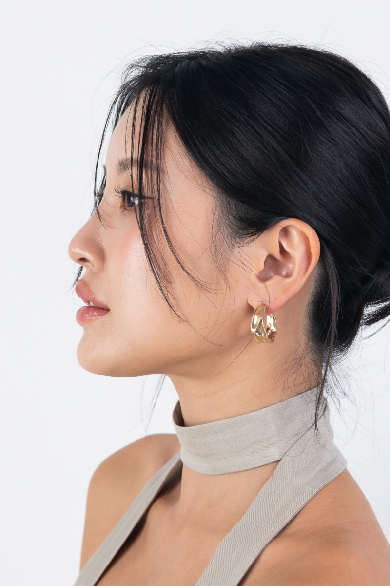 800px-대표이미지-진주포인트-투웨이-링귀걸이-KCJ_6956