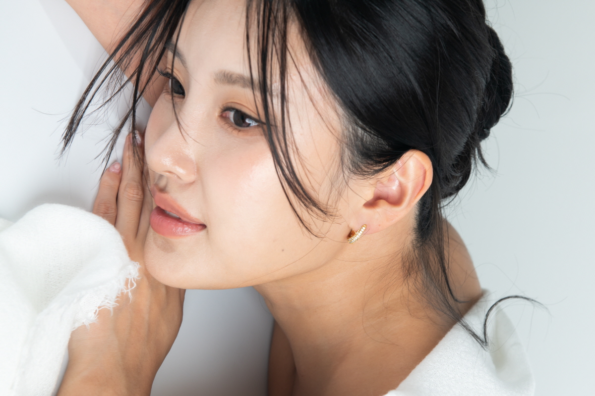 800px 큐빅메탈양면 원터치 귀걸이 KCJ 7349