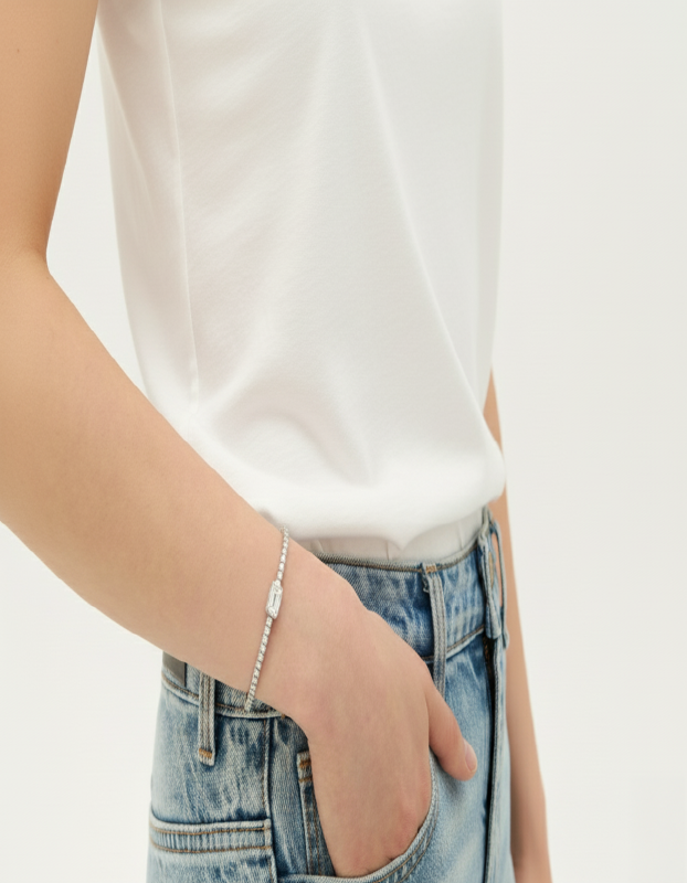 에메랄드 팬시컷 테니스 팔찌 3 800px